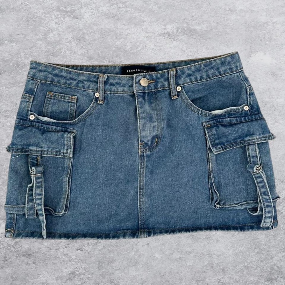 Aeropostale Womens Medium Wash Denim Cargo Utility Mini Skirt Buckle Detail
